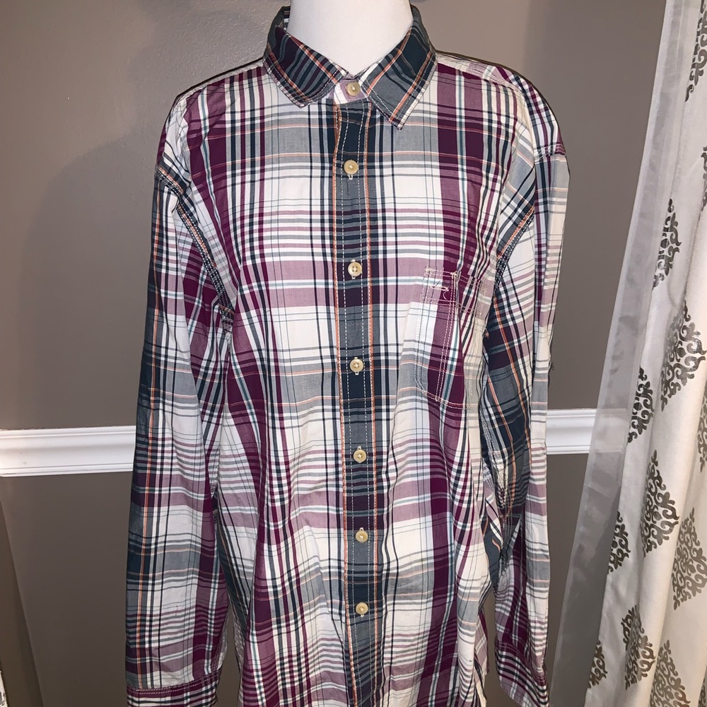 GH Bass & Co Men’s Button Down